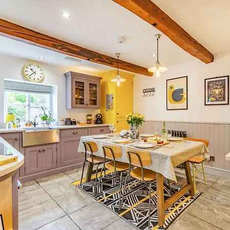 3 Bed In Masham G0149 * Healey (North Yorkshire)